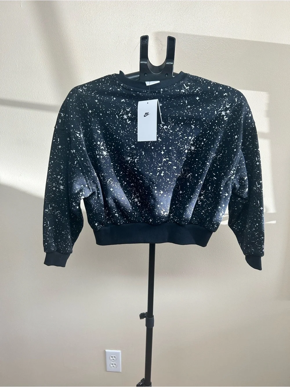 Nike Girls Cropped Sweatshirt Black Metallic Silver Splatter Crewneck Youth M